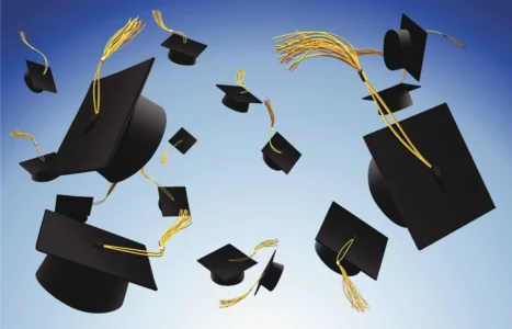 تهنئة تخرج من الجامعة لاخي