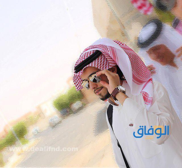 خلفيات رجل سعودي