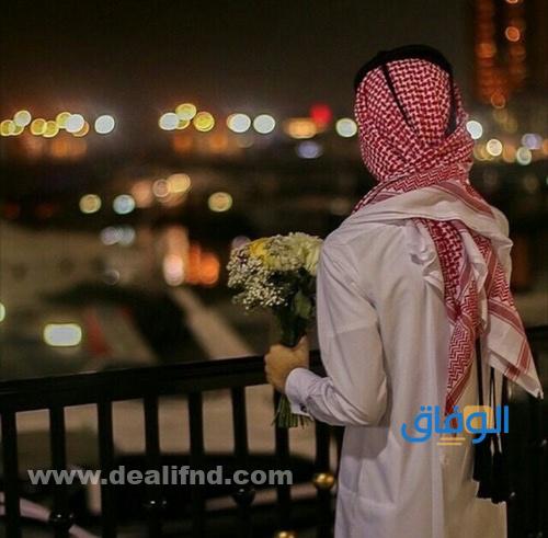 خلفيات رجل سعودي